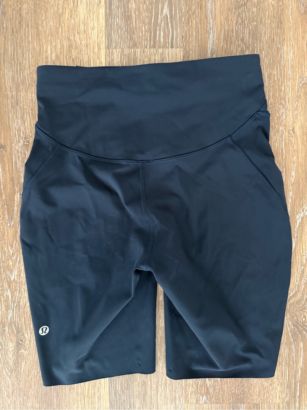 lululemon athletica Black Wide-Waist Bike Shorts - Picture 2 of 3